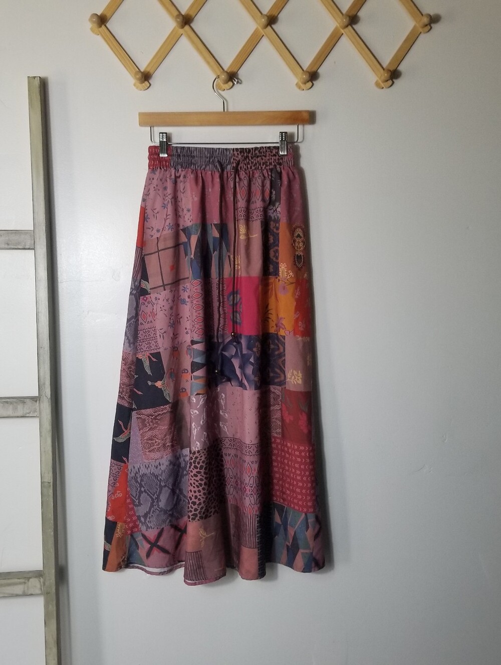 WOMEN'S PATCHWORK SKIRT SIZE SMALL